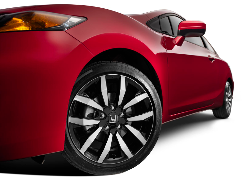 Illustration for article titled 2014 Honda Civic Goes On-Sale Today With A Restyled Coupe, Higher Tech, Better Fuel Efficiency And An Improved Driving Experience